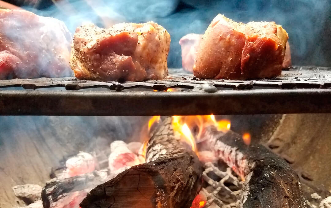 Fleisch direkt vom Smoker und andere Menues und Snacks an der landquarter mäss